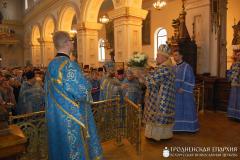 В день Сретения Господня архиепископ Артемий совершил литургию в кафедральном соборе города Гродно