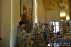 Архиепископ Артемий совершил литургию в малом храме прихода в честь иконы Божией Матери «Взыскание погибших»