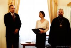 У Гродзенскім музеі гісторыі і рэлігіі адбылося адкрыцце выставы "Убранне з Божага святла"