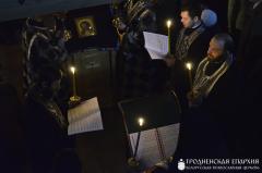 В четвертый день поста архиепископ Артемий возглавил великое повечерие на приходе Усекновения Главы Иоанна Предтечи города Гродно