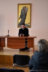 В клубе православного общения состоялась встреча на тему: "Духовное здоровье семьи в свете Священного Писания"