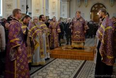 В Неделю Торжества Православия архиепископ Артемий совершил литургию в кафедральном соборе города Гродно