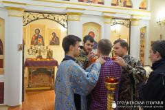 В Волковыске совершили миссионерскую Литургию Преждеосвященных Даров для молодежных братств благочиния