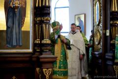 В день Входа Господня в Иерусалим архиепископ Артемий совершил литургию и хиротонию в кафедральном соборе Гродно