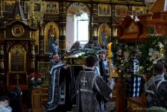 Архиепископ Артемий совершил вечерню с чином выноса плащаницы в кафедральном соборе Гродно