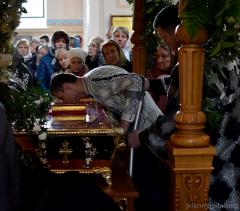 Архиепископ Артемий совершил вечерню с чином выноса плащаницы в кафедральном соборе Гродно