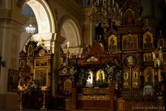 Великая суббота в Покровском соборе: литургия, акция "Велікодная брама" и освящение куличей (фото)