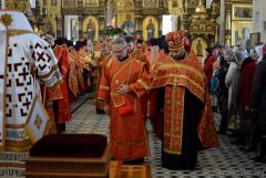 Архиепископ Артемий возглавил Пасхальную вечерню в кафедральном соборе города Гродно