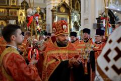 Архиепископ Артемий возглавил Пасхальную вечерню в кафедральном соборе города Гродно