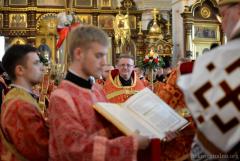 Архиепископ Артемий возглавил Пасхальную вечерню в кафедральном соборе города Гродно