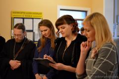 Духовенство и хор Покровского собора приняли участие в благотворительной акции "Пасхальная радуга"