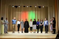 Духовенство и хор Покровского собора приняли участие в благотворительной акции "Пасхальная радуга"