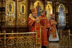 На Радоницу, в день своего 65-летия, архиепископ Артемий совершил литургию в Покровском соборе