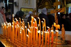 На Радоницу, в день своего 65-летия, архиепископ Артемий совершил литургию в Покровском соборе