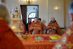 На Радоницу, в день своего 65-летия, архиепископ Артемий совершил литургию в Покровском соборе