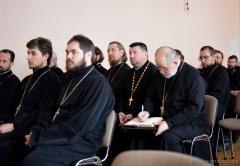В Покровском соборе с лекциями для духовенства епархии выступили протоиерей Георгий Соколов и протодиакон Павел Бубнов