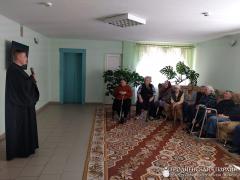 Прыход храма Архіерэйскага Падвор’я арганізаваў Велікодны канцэрт для насельнікаў Гродзенскага дома-інтэрната для састарэлых