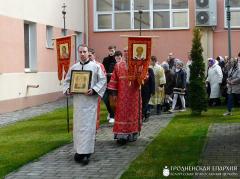 В храме святителя Луки состоялось открытие выставки, посвященной празднику Пасхи