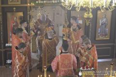 Архиепископ Артемий совершил литургию в малом храме Виленских мучеников прихода микрорайона Ольшанка