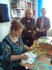 В Гродненской центральной библиотеке прошла встреча с писателем Татьяной Дашкевич