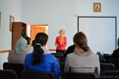 В Родительском клубе Покровского собора психолог рассказала о продуктивном семейном общении