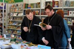 Гродненский благочинный и настоятель кафедрального собора совершили молебен на открытии православной выставки "Кладезь"