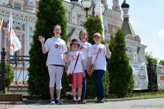 "Свеча памяти" и молебен о защите жизни: у Покровского собора продолжается пролайф-марафон