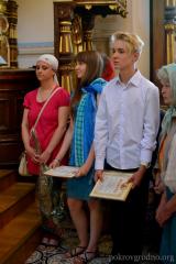 У Пакроўскім саборы выпускнікі катэхізічных курсаў і іканапіснай студыі атрымалі сертыфікаты аб аканчэнні адукацыі