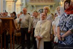 У Пакроўскім саборы выпускнікі катэхізічных курсаў і іканапіснай студыі атрымалі сертыфікаты аб аканчэнні адукацыі