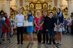 У Пакроўскім саборы выпускнікі катэхізічных курсаў і іканапіснай студыі атрымалі сертыфікаты аб аканчэнні адукацыі
