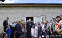 Архиепископ Артемий посетил приход городского поселка Зельва