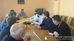 В храме поселка Желудок состоялось соборное богослужение Щучинского благочиния