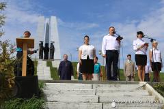 Благочинный Зельвенского округа принял участие в торжественном митинге