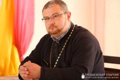 Руководитель Экологического отдела Гродненской епархии провел лекцию для клуба общения пожилых людей Зельвенского района