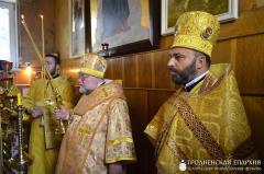 Архиепископ Артемий совершил литургию в храме во имя святого пророка Илии города Мосты