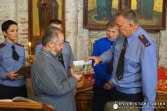 Слепок отпечатка пальца строителя из XI века передан Коложской церкви