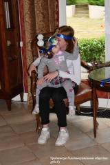 В рамках благотворительной акции «Соберем детей в школу вместе» более двуxсот детей получили помощь