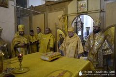 Архиепископ Артемий возглавил торжества по случаю 610-летия храма Архангела Михаила в деревне Сынковичи