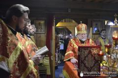 В день памяти преподобномученика Афанасия Брестского архиепископ Артемий совершил литургию в малом храме прихода микрорайона Зарица