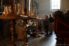 Накануне праздника Воздвижения Креста Господня архиепископ Артемий совершил всенощное бдение в Покровском соборе