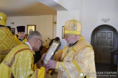 Архиепископ Артемий совершил литургию в нижнем храме прихода Богоявления Господня города Щучин