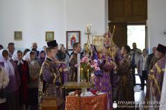 В день Воздвижения Креста Господня архиепископ Артемий посетил приход деревни Головачи