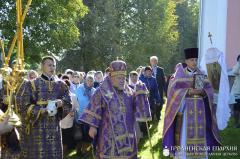 В день Воздвижения Креста Господня архиепископ Артемий посетил приход деревни Головачи
