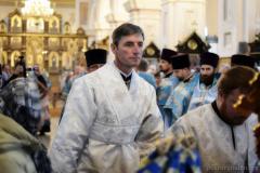 В день Покрова Богородицы архиепископ Артемий совершил литургию и хиротонии в кафедральном соборе