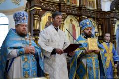 В день Покрова Богородицы архиепископ Артемий совершил литургию и хиротонии в кафедральном соборе