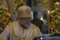 Архиепископ Артемий совершил литургию в храме Святителя Николая Чудотворца города Волковыска