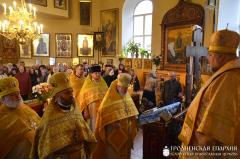 Архиепископ Артемий совершил литургию в храме Святителя Николая Чудотворца города Волковыска