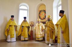 В день памяти новомучеников и исповедников Земли Белорусской архиепископ Артемий совершил литургию в храме города Скидель