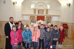 Настоятель храма агрогородка Квасовка встретился с учениками местной школы