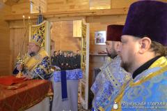 Архиепископ Артемий совершил литургию в храме деревни Поречье